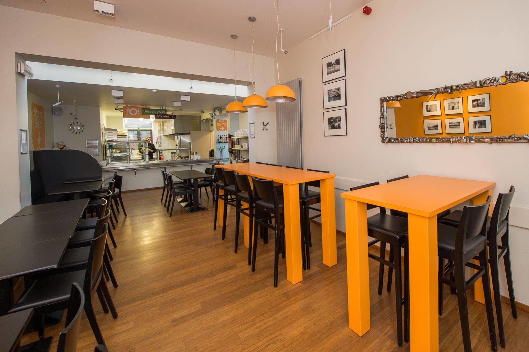 Auberge de Jeunesse de Namur Bagian luar foto